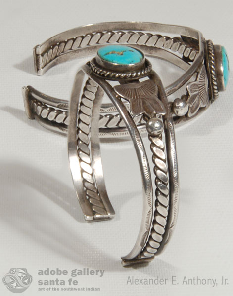 Navajo Indian Jewelry - C4069W